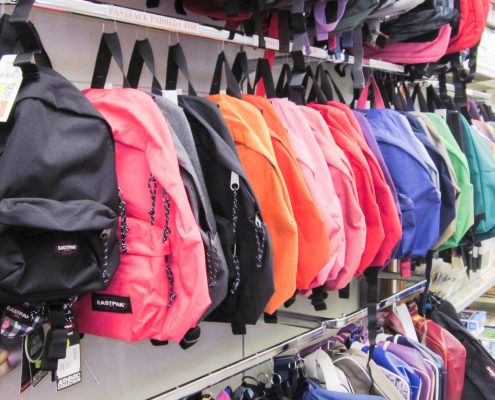 zaini-scuola-eastpak-bologna-giro-di-pena-affiliato-buffetti zaini-scuola-eastpak-bologna-giro-di-pena-affiliato-buffetti